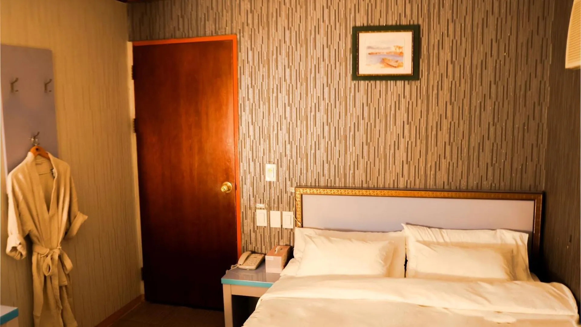 Bongrae Motel Incheon South Korea